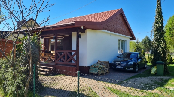                     Domek letniskowy w Siemianach

                    